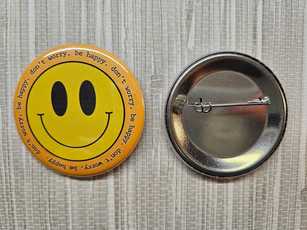 SMILEY don't worry, be happy. pin 2.25"